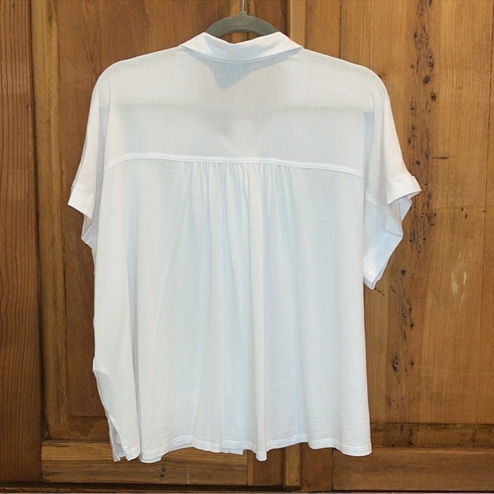 NWOT Splendid Classic White Button-Front Short Sleeve Shirt Sz. MD - Picture 4 of 14